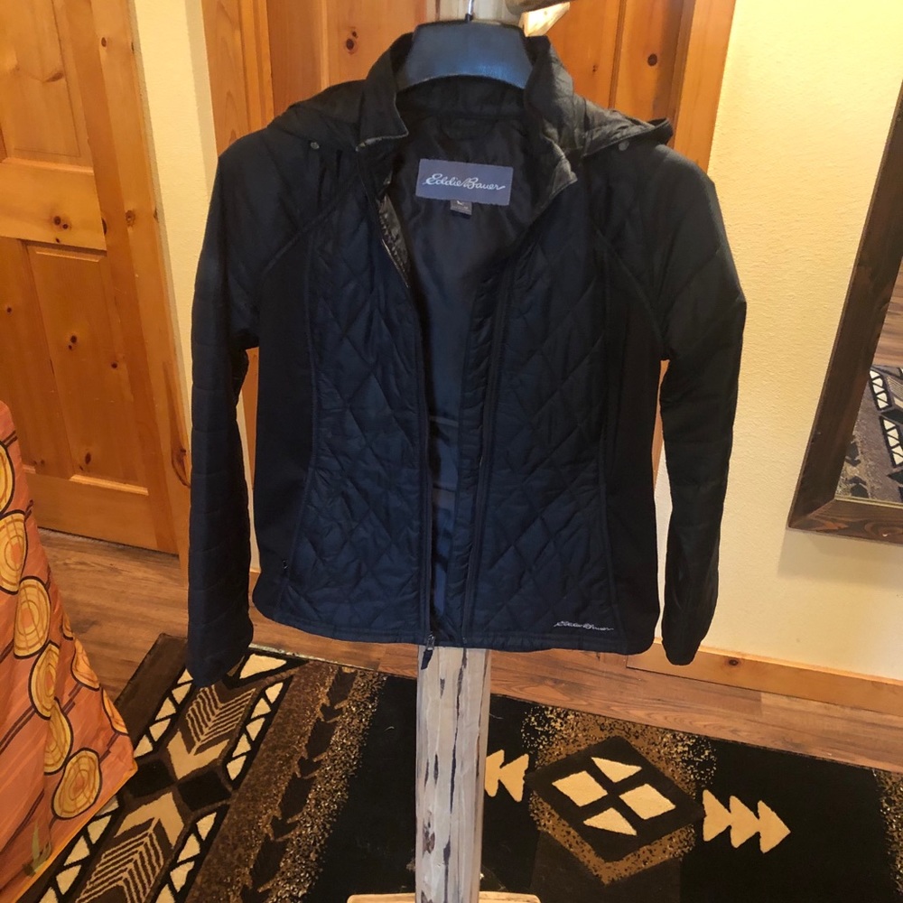 Black hooded quilted jacket